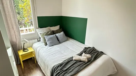 Rooms in Barcelona Sants-Montjuïc - photo 3