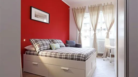 Rooms in Roma Municipio VIII – Appia Antica - photo 5