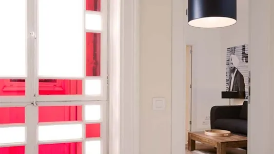 Apartments in Barcelona Ciutat Vella - photo 4