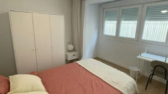 Rooms in Mislata - photo 2