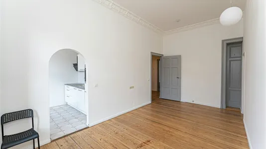 Rooms in Berlin Friedrichshain-Kreuzberg - photo 7