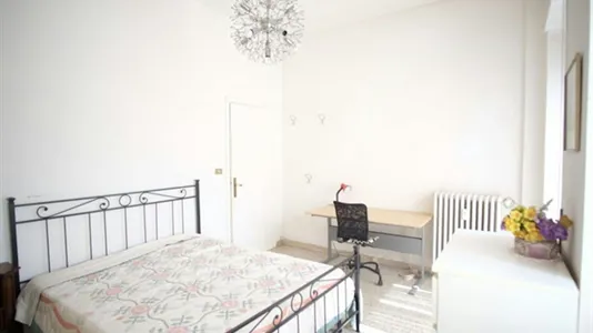 Rooms in Roma Municipio V – Prenestino/Centocelle - photo 4