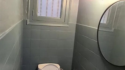 Rooms in Barcelona Eixample - photo 10