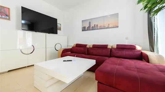 Apartments in Madrid Centro - photo 2