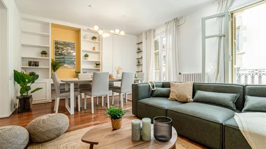 Rooms in Barcelona Ciutat Vella - photo 7