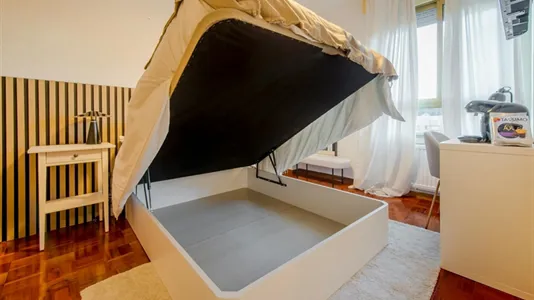 Rooms in Madrid Ciudad Lineal - photo 4