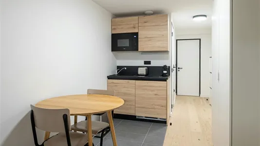 Apartments in Nanterre - photo 6