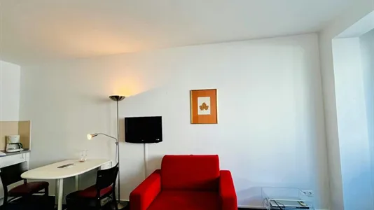 Apartments in Location is not specified - photo 6