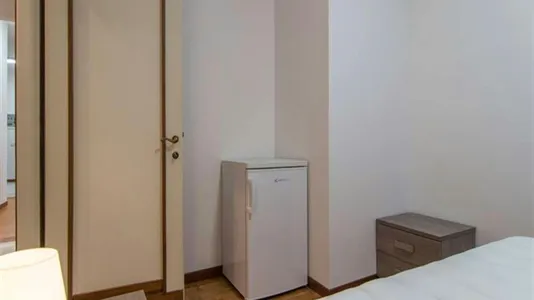 Rooms in Milano Zona 1 - Centro storico - photo 4