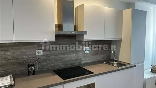 Rooms in Milano Zona 2 - Stazione Centrale, Gorla, Turro, Greco, Crescenzago - photo 8