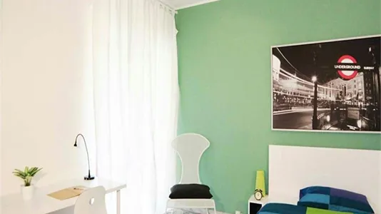Rooms in Milano Zona 2 - Stazione Centrale, Gorla, Turro, Greco, Crescenzago - photo 6