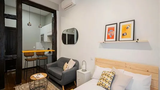 Rooms in Madrid Centro - photo 7