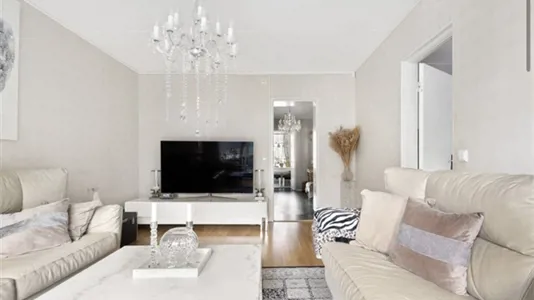 Apartments in Stockholm West - photo 3