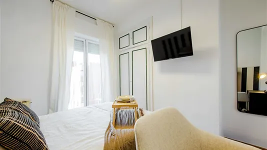 Rooms in Madrid Chamartín - photo 4