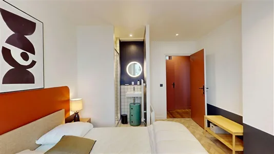 Rooms in Paris 18ème arrondissement - Montmartre - photo 4