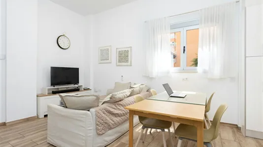 Apartments in Santa Cruz de Tenerife - photo 4