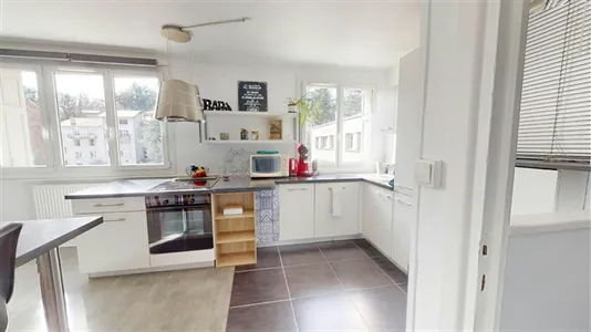 Apartments in Saint-Étienne - photo 9