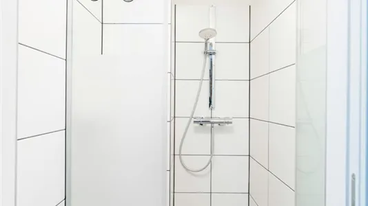 Apartments in Vienna Favoriten - photo 9