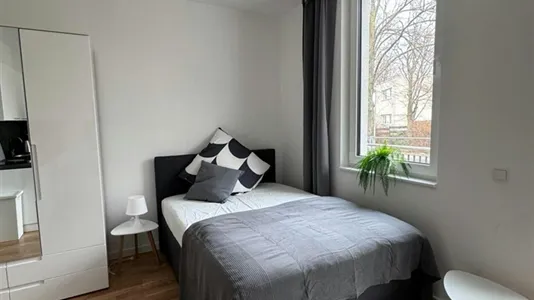 Apartments in Berlin Steglitz-Zehlendorf - photo 5