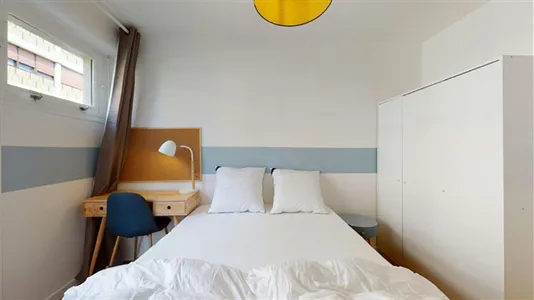 Rooms in Bobigny - photo 2