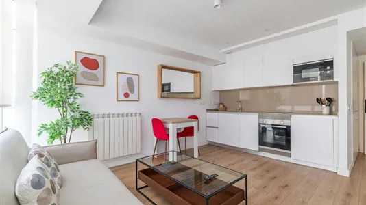 Apartments in Madrid Tetuán - photo 2