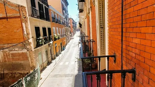 Rooms in Madrid Arganzuela - photo 9