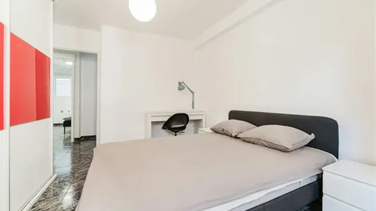 Apartments in Burjassot - photo 3