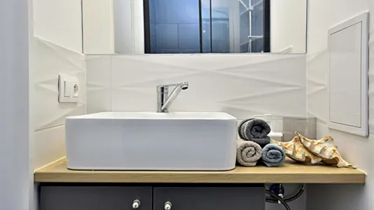 Apartments in Łódź - photo 10