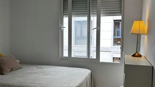 Rooms in Madrid Centro - photo 1