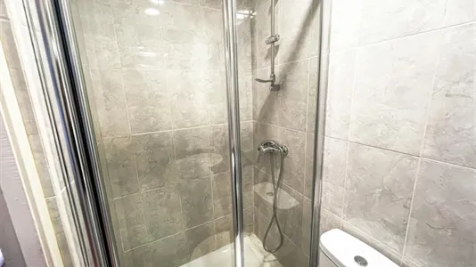 Rooms in Madrid Moncloa-Aravaca - photo 7