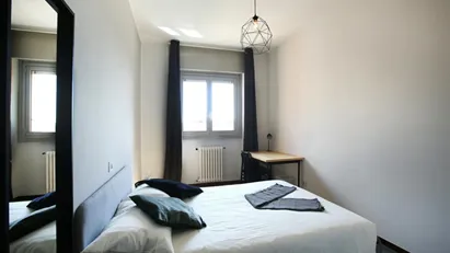 Room for rent in Milano Zona 7 - Baggio, De Angeli, San Siro, Milan