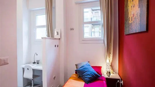 Rooms in Milano Zona 8 - Fiera, Gallaratese, Quarto Oggiaro - photo 4