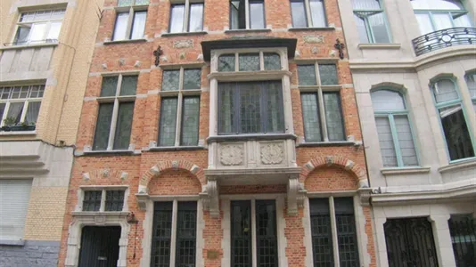 Rooms in Brussels Schaarbeek - photo 8