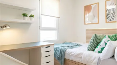 Room for rent in Madrid Moncloa-Aravaca, Madrid