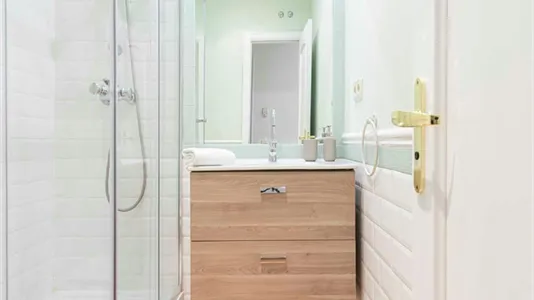 Rooms in Madrid Centro - photo 7