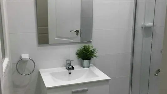 Rooms in Madrid Chamberí - photo 10