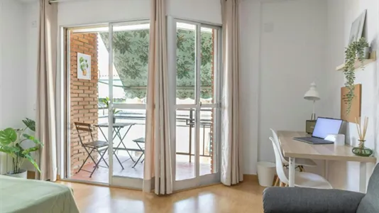 Rooms in Adaro - photo 6