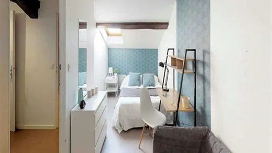 Rooms in Lyon - photo 1