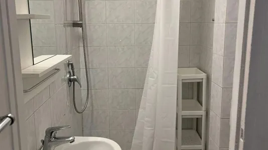 Rooms in Roma Municipio VII – Appio-Latino/Tuscolano/Cinecittà - photo 3