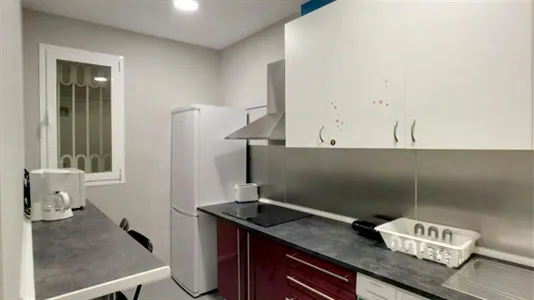 Rooms in Madrid Chamberí - photo 4