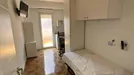 Room for rent, Zaragoza, Aragón, &lt;span class=&quot;blurred street&quot; onclick=&quot;ProcessAdRequest(14221716)&quot;&gt;&lt;span class=&quot;hint&quot;&gt;See streetname&lt;/span&gt;[xxxxxxxxxxxxx]&lt;/span&gt;