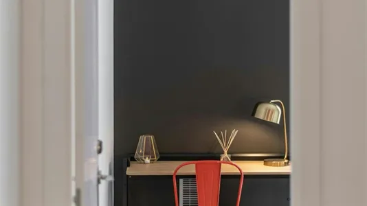 Rooms in Barcelona Ciutat Vella - photo 6