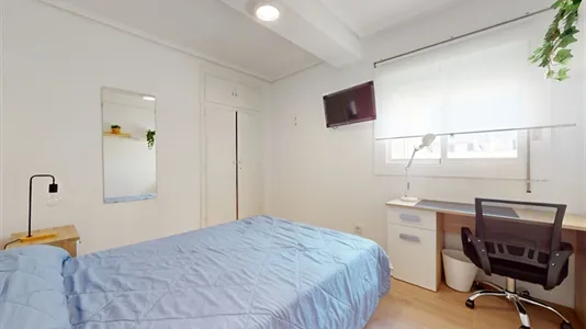 Rooms in Castellón de la Plana/Castelló de la Plana - photo 4