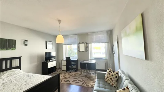Apartments in Berlin Steglitz-Zehlendorf - photo 3