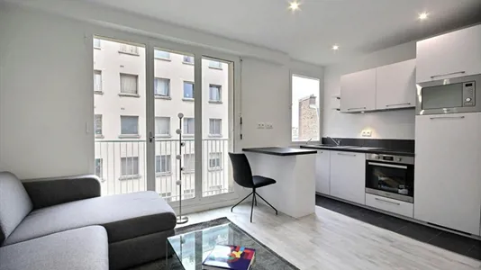 Apartments in Paris 16éme arrondissement (North) - photo 1