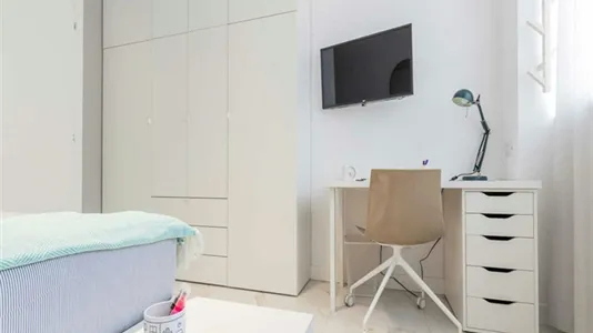 Rooms in Milano Zona 5 - Vigentino, Chiaravalle, Gratosoglio - photo 5