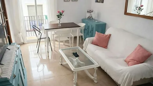 Rooms in Córdoba - photo 2