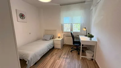 Room for rent in Madrid Barajas, Madrid