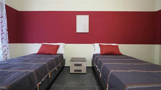 Rooms in Turin - photo 3