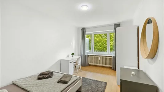 Rooms in Hamburg Mitte - photo 1